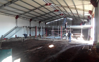 Быстровозводимый сборный склад продовольственных продуктов с холодильной камерой. г. Мирный